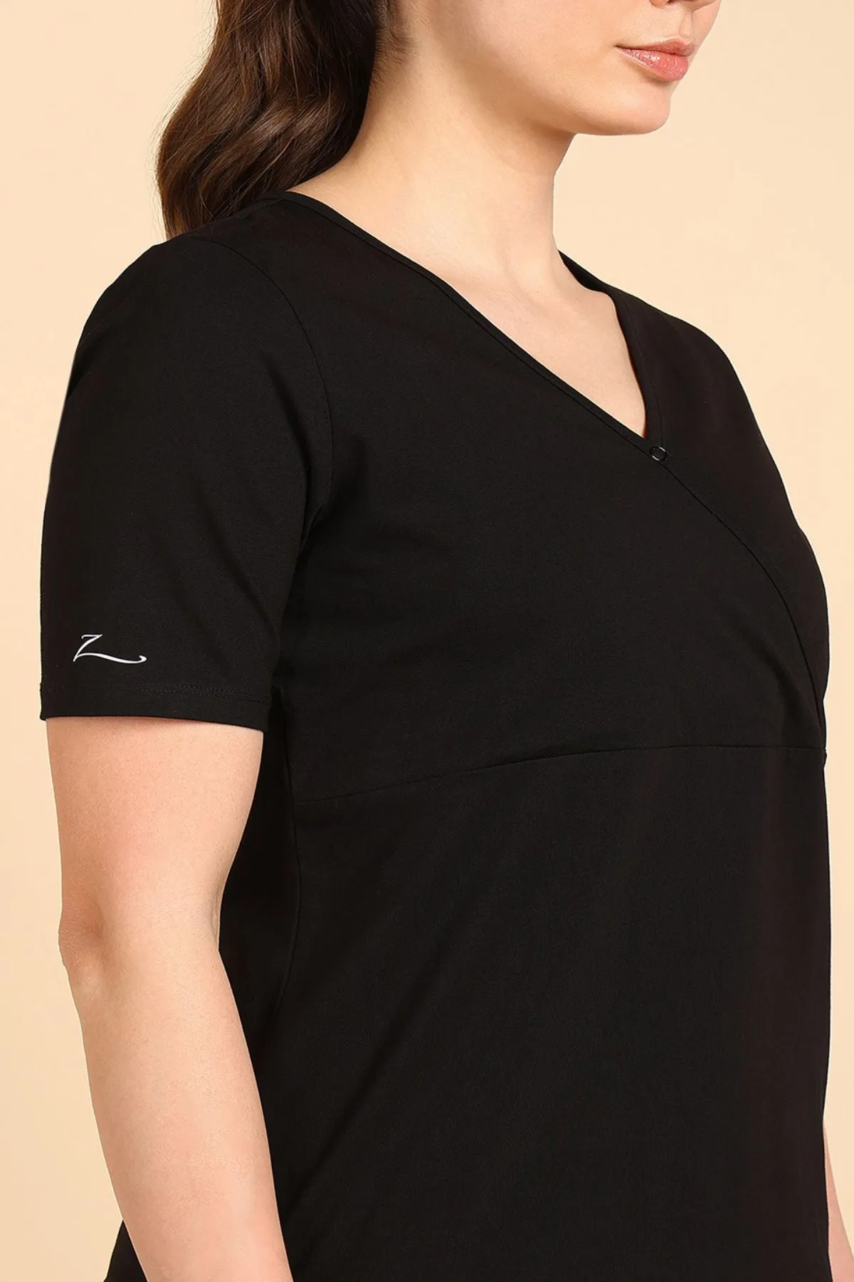 247 Zactive™ Black Zipless Maternity Feeding Top