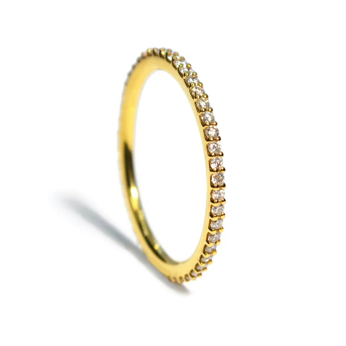 A & Furst - France - Eternity Band Ring with White Diamonds all around, 18k Yellow Gold