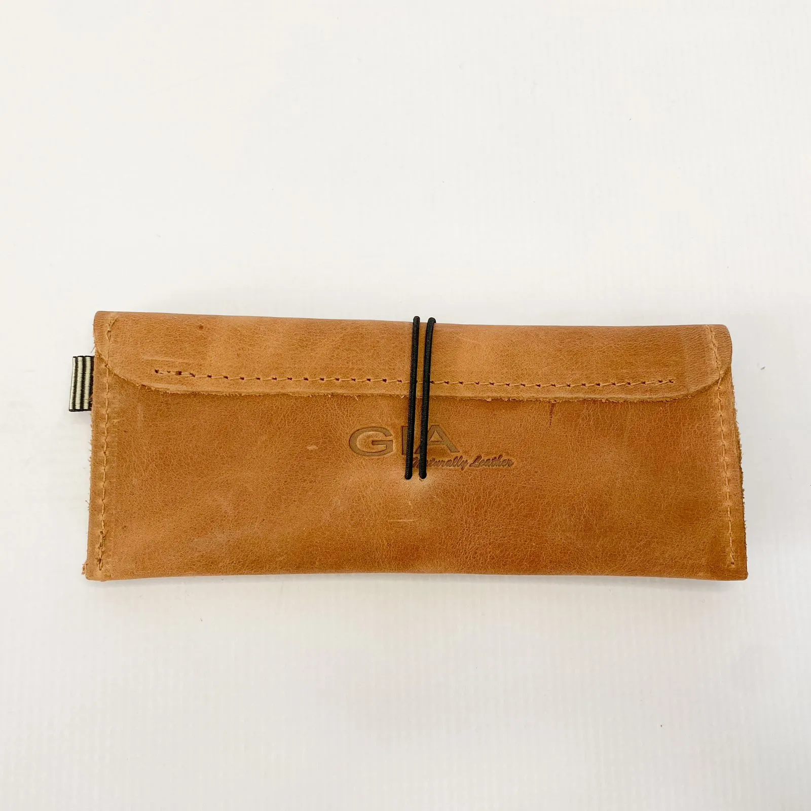 Gia leather tan sunglass pouch