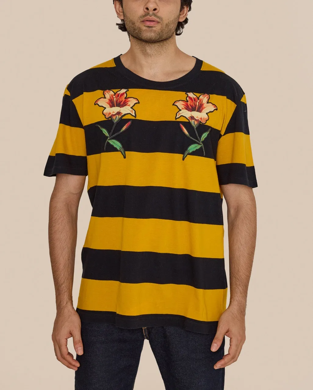 GUCCI YELLOW BLACK STRIPES FLOWER TEE