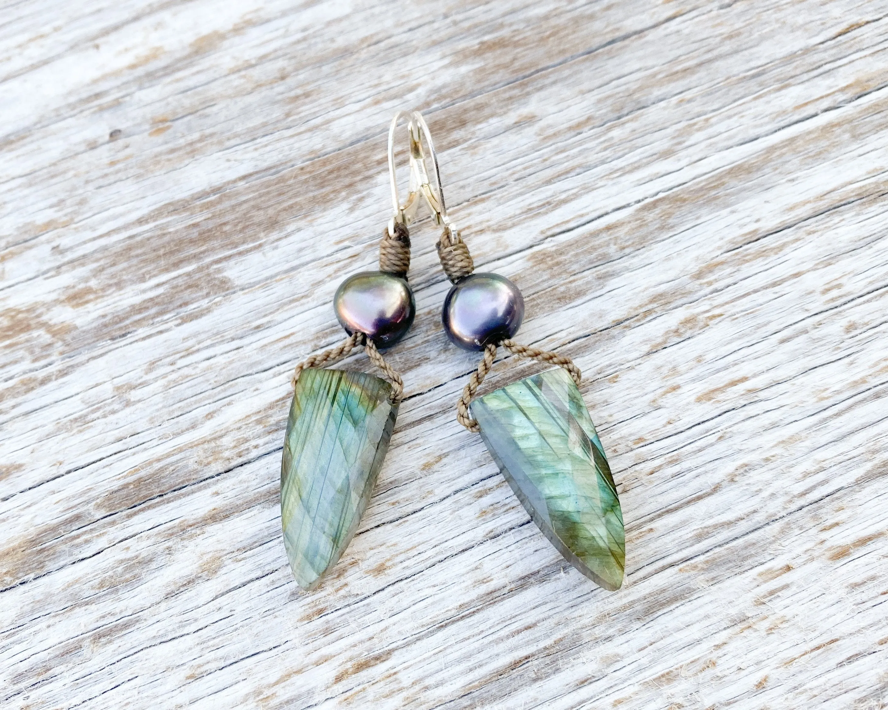 Labradorite Pyramid   Pearl - Earrings