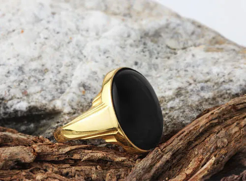 Men's Ring in 10k Yellow Gold with Black Onyx Stone