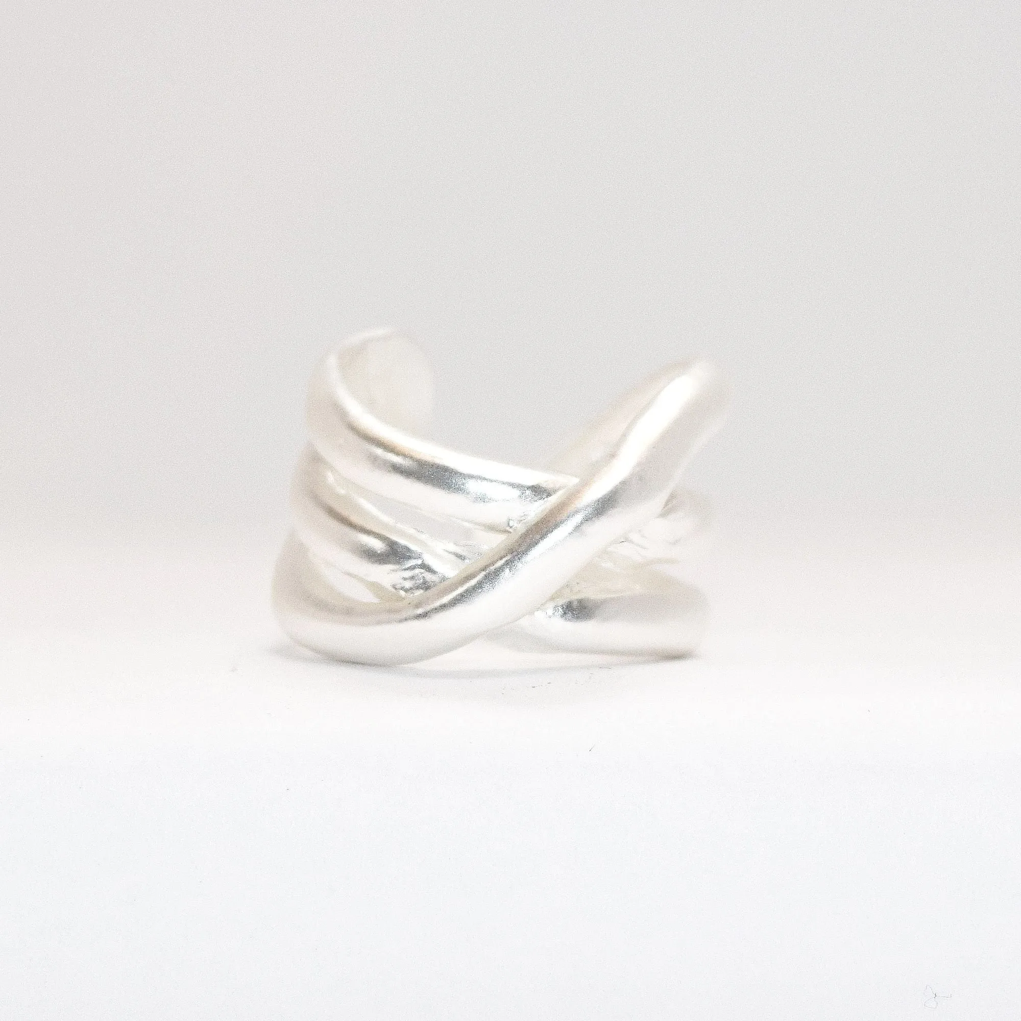 Overlap stripes Ring