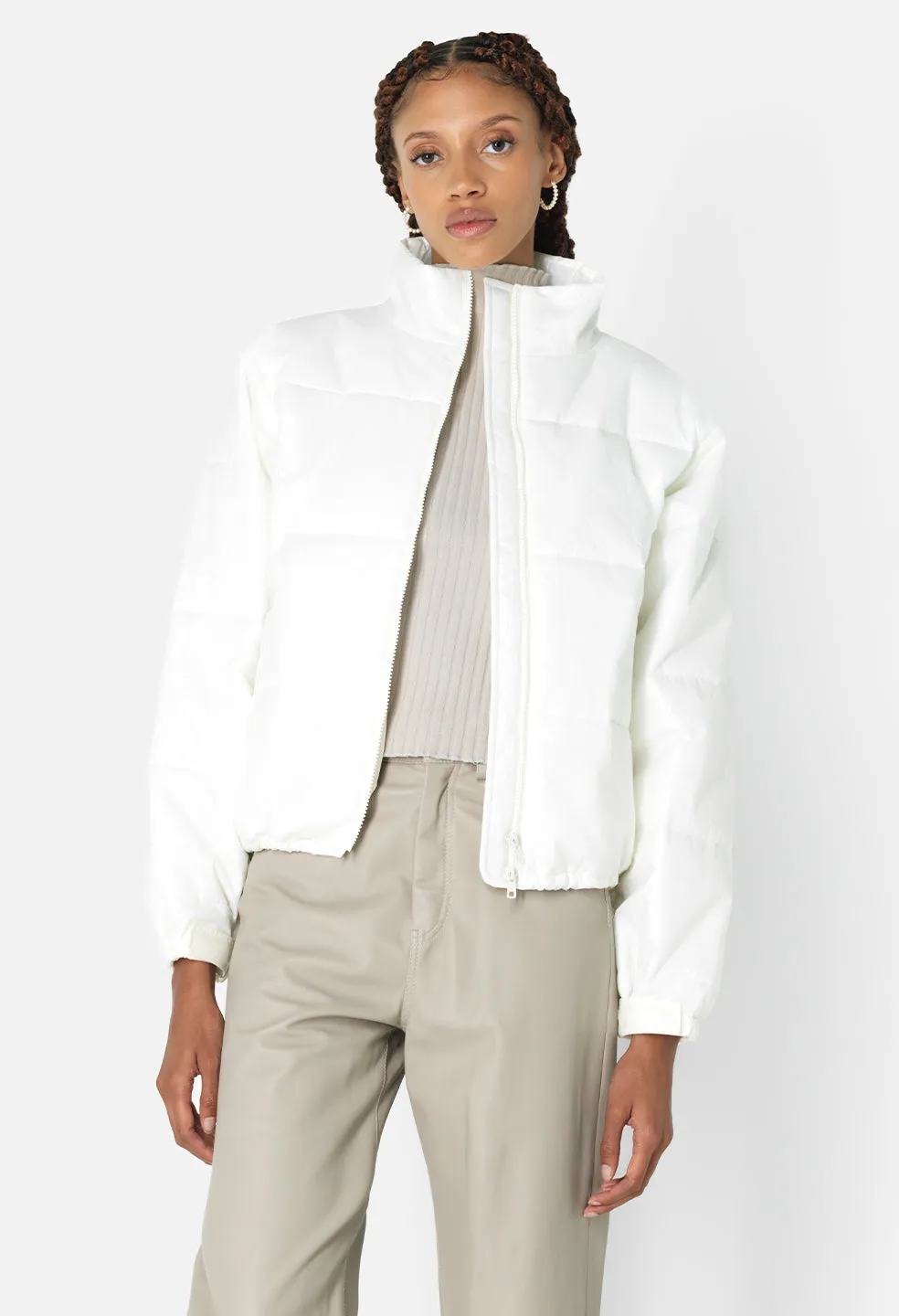 Puffer Jacket / White