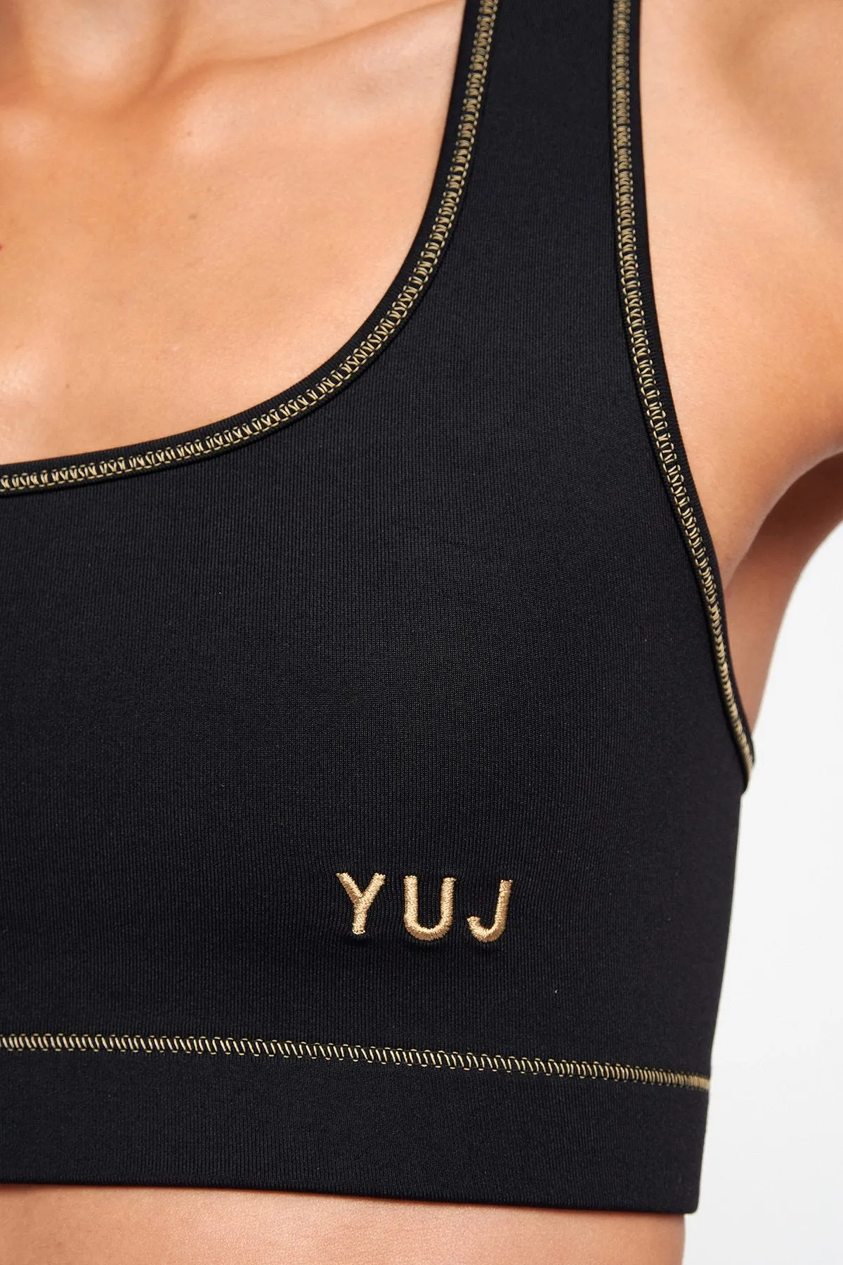 YUJ Crop Top Anahata Black